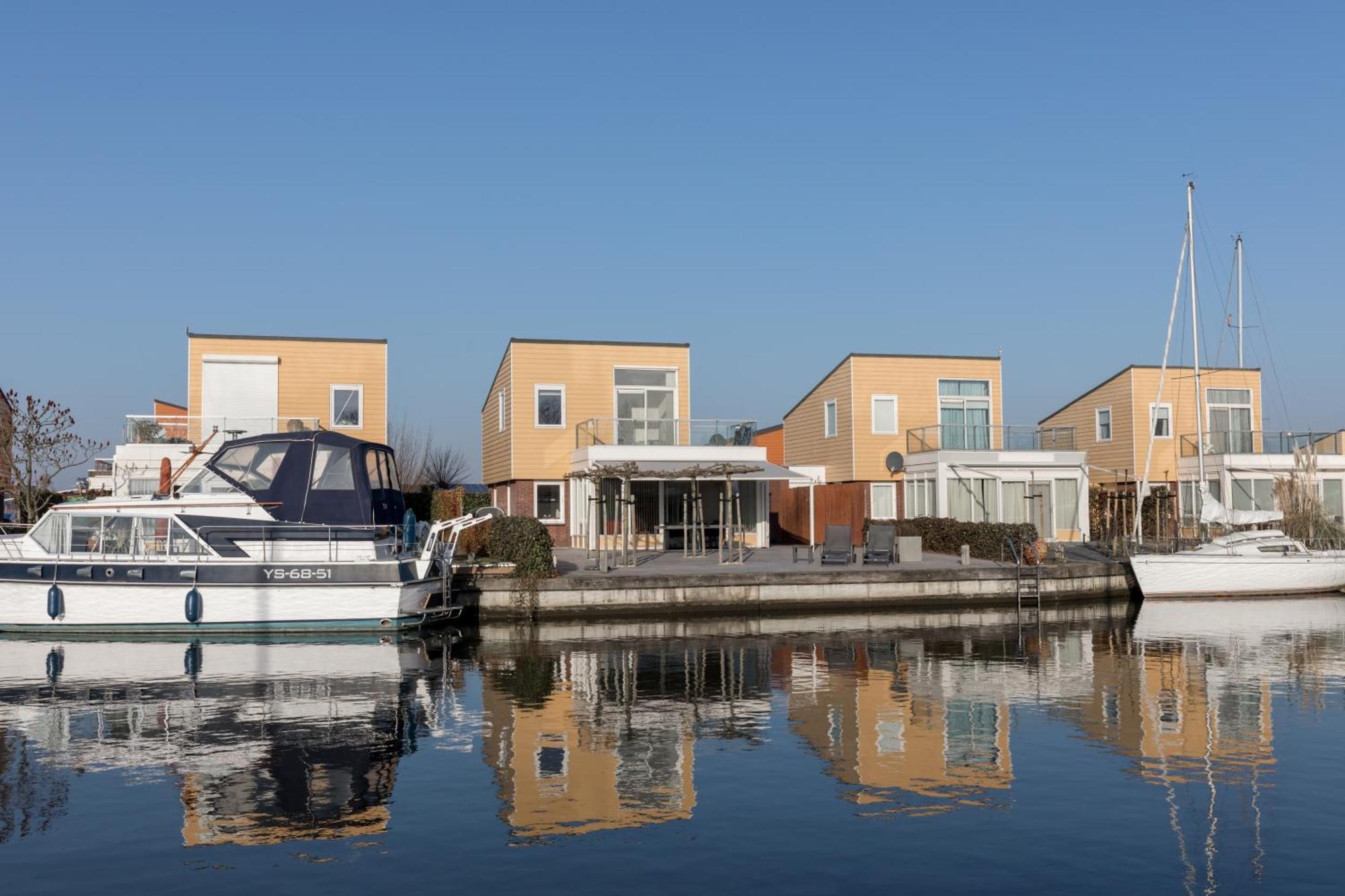 Nautic Rentals - Marinapark Oude-Tonge Zewnętrze zdjęcie